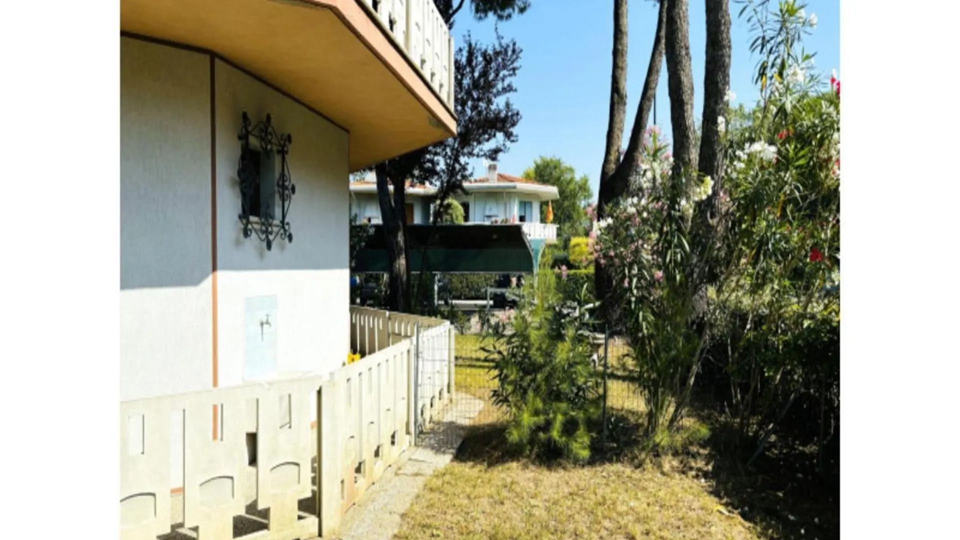 Charming Apartment With Private Garden Bibione 0*,